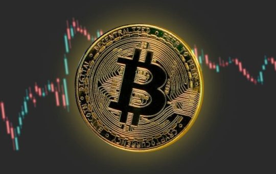 BlackRock and Fidelity spot Bitcoin ETFs achieve $5.5B trading volume
