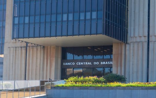 Stablecoins Eclipse Bitcoin in Brazil as Demand Hits $14.68B