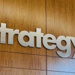 Strategy Investors Should Hold MSTR for 7 to 10 Years