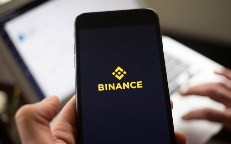 Binance Buys $100M in Circle Stock, Deepens USDC Alliance