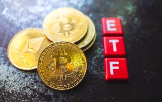 Bitcoin, Ether ETFs Lose $1.2 Billion as Institutional Demand Cracks